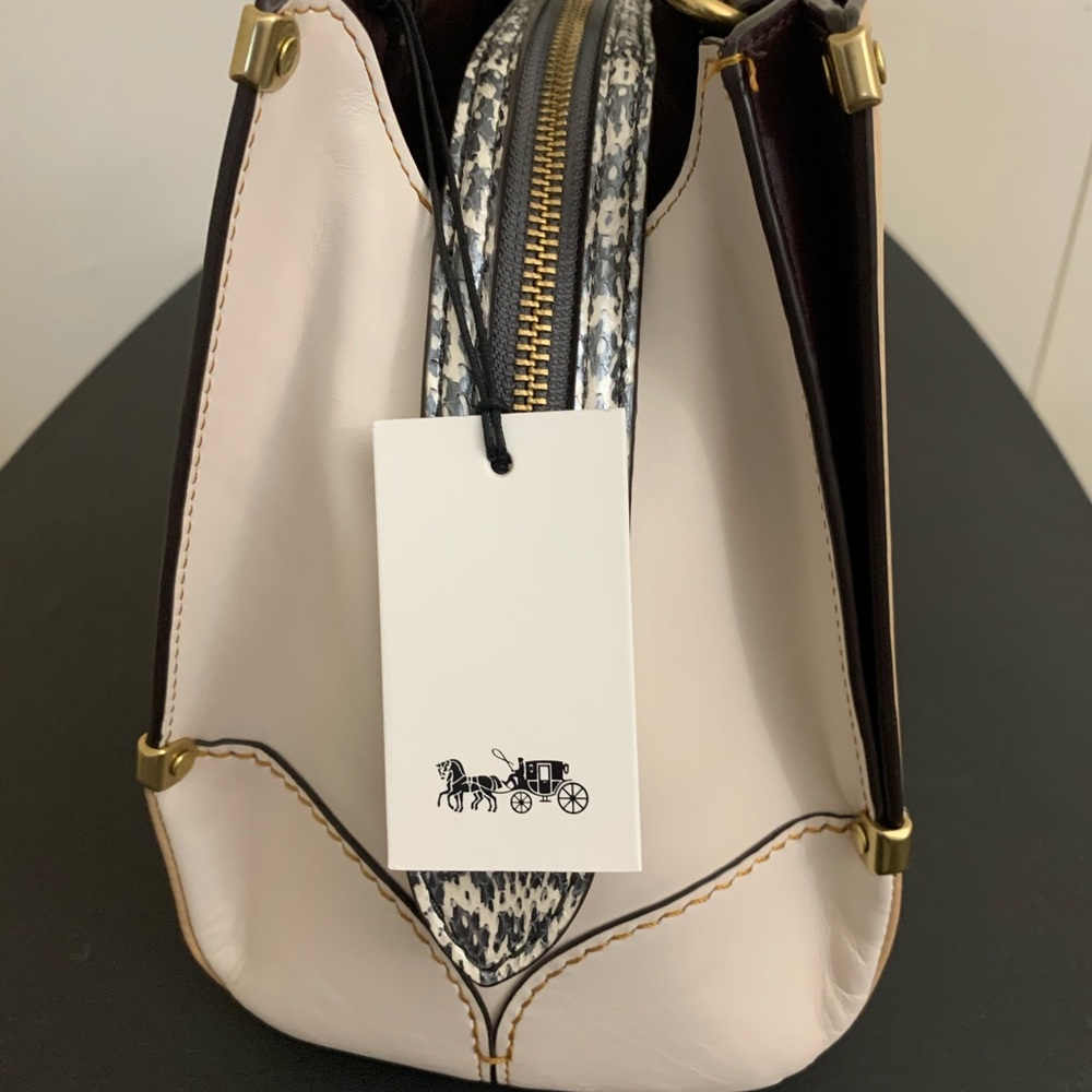 Bag - Picture 3 of 4